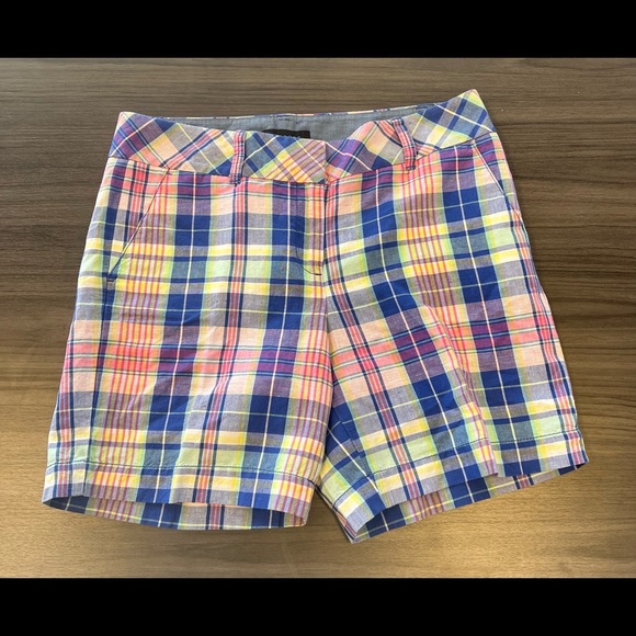 Talbots women's multicolor plaid shorts size 10 - NICE - Picture 2 of 10
